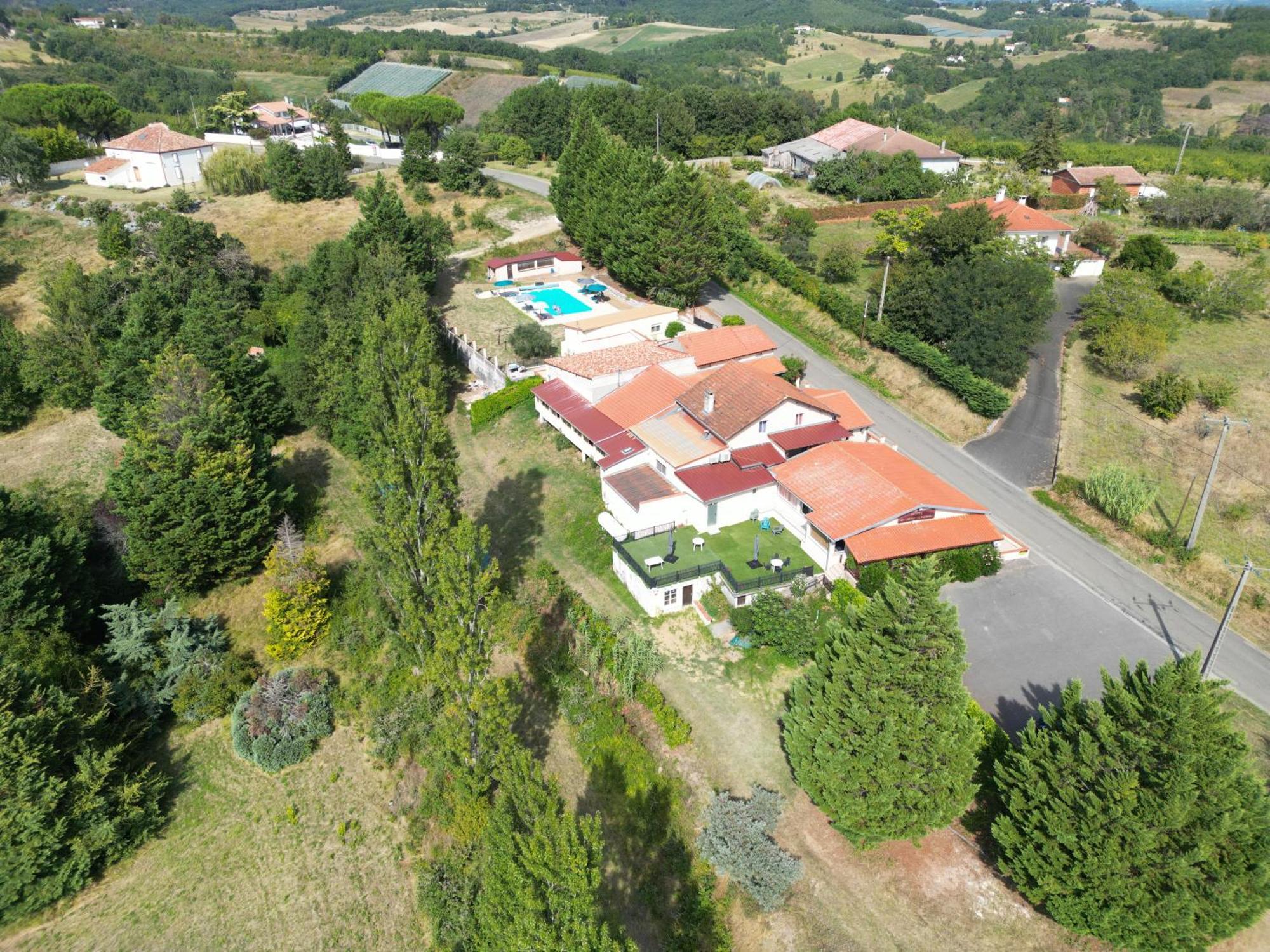 Logis Des Cretes De Pignols Hotell Moissac Eksteriør bilde