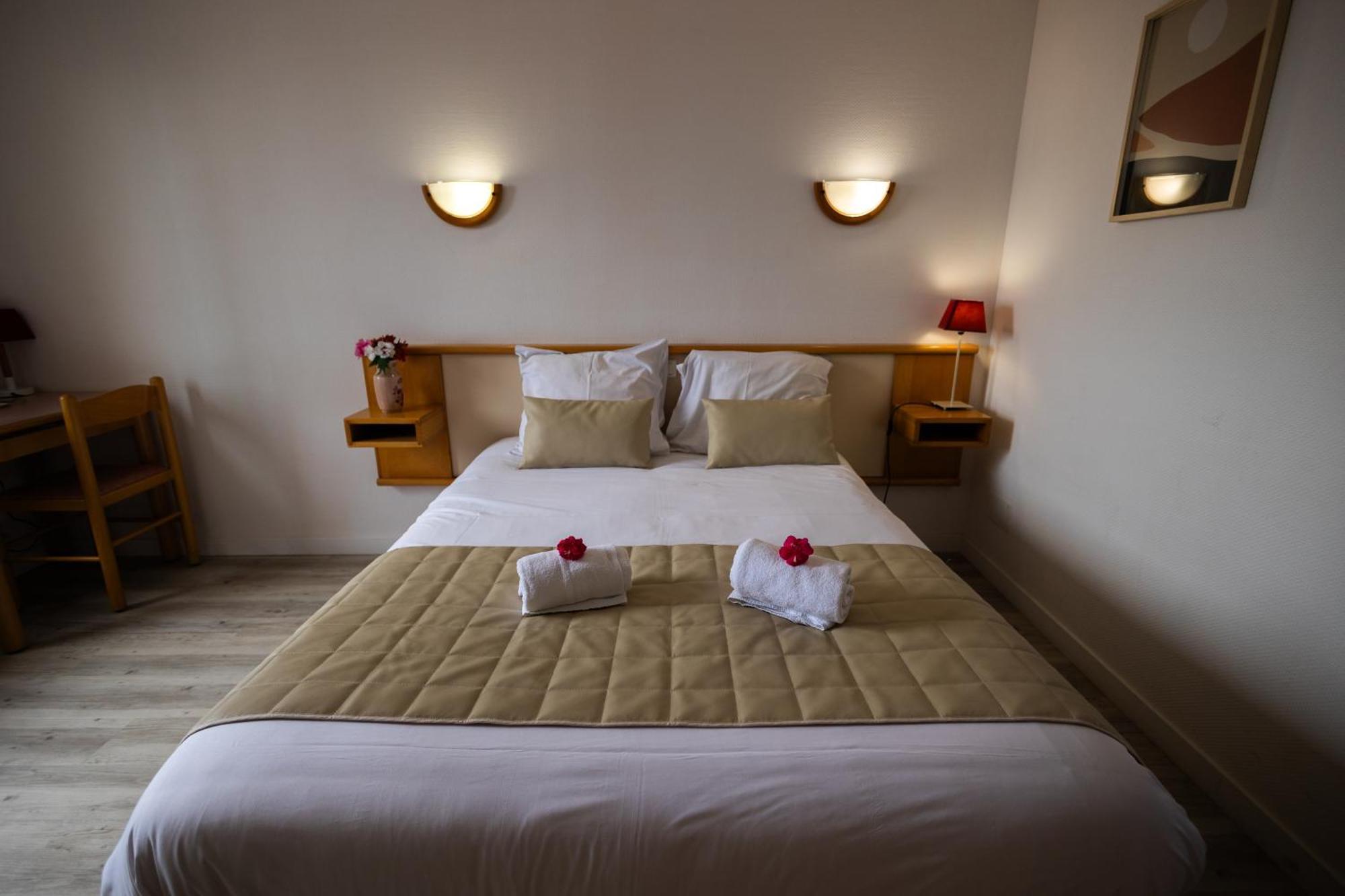 Logis Des Cretes De Pignols Hotell Moissac Eksteriør bilde