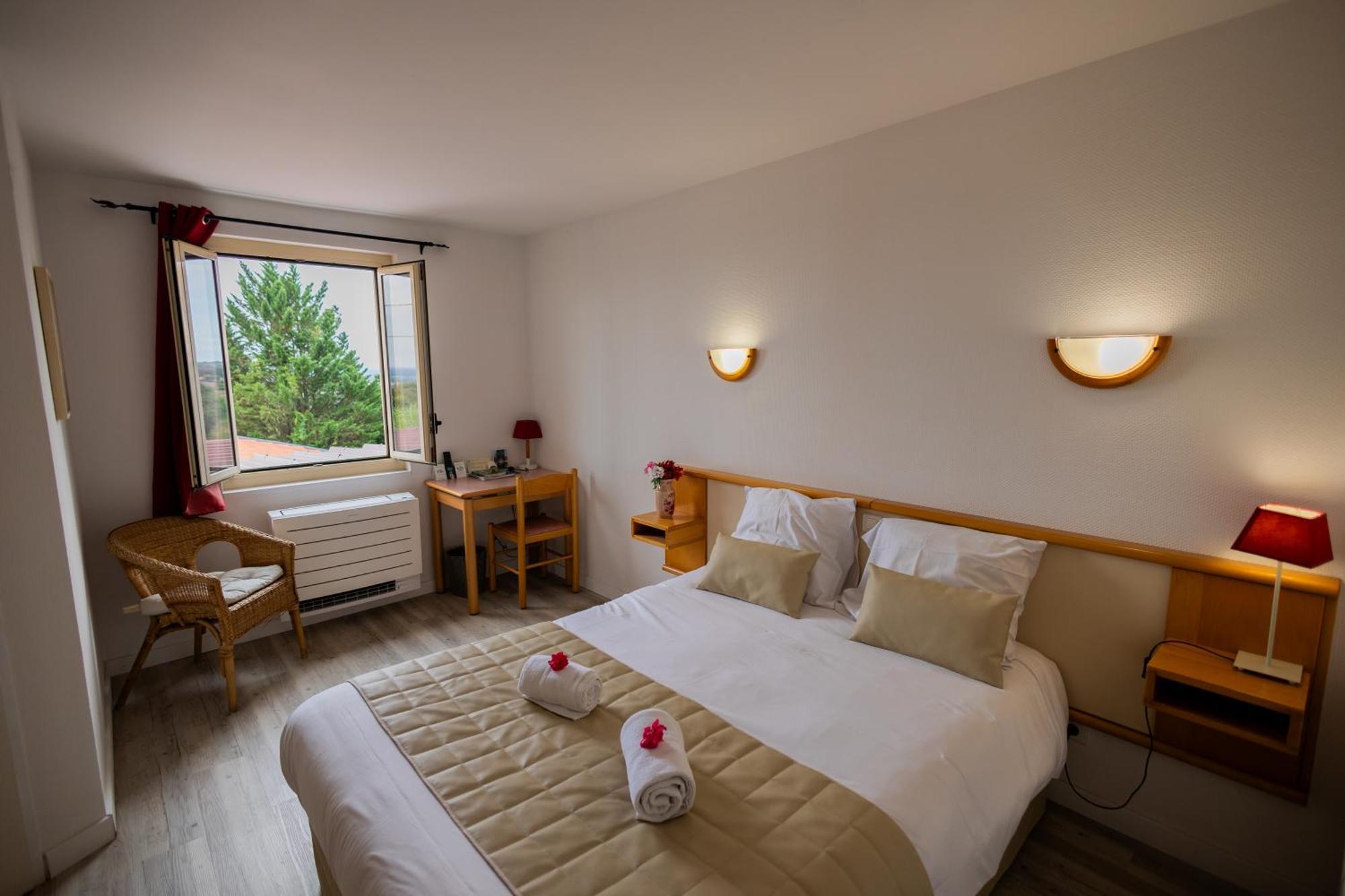 Logis Des Cretes De Pignols Hotell Moissac Eksteriør bilde