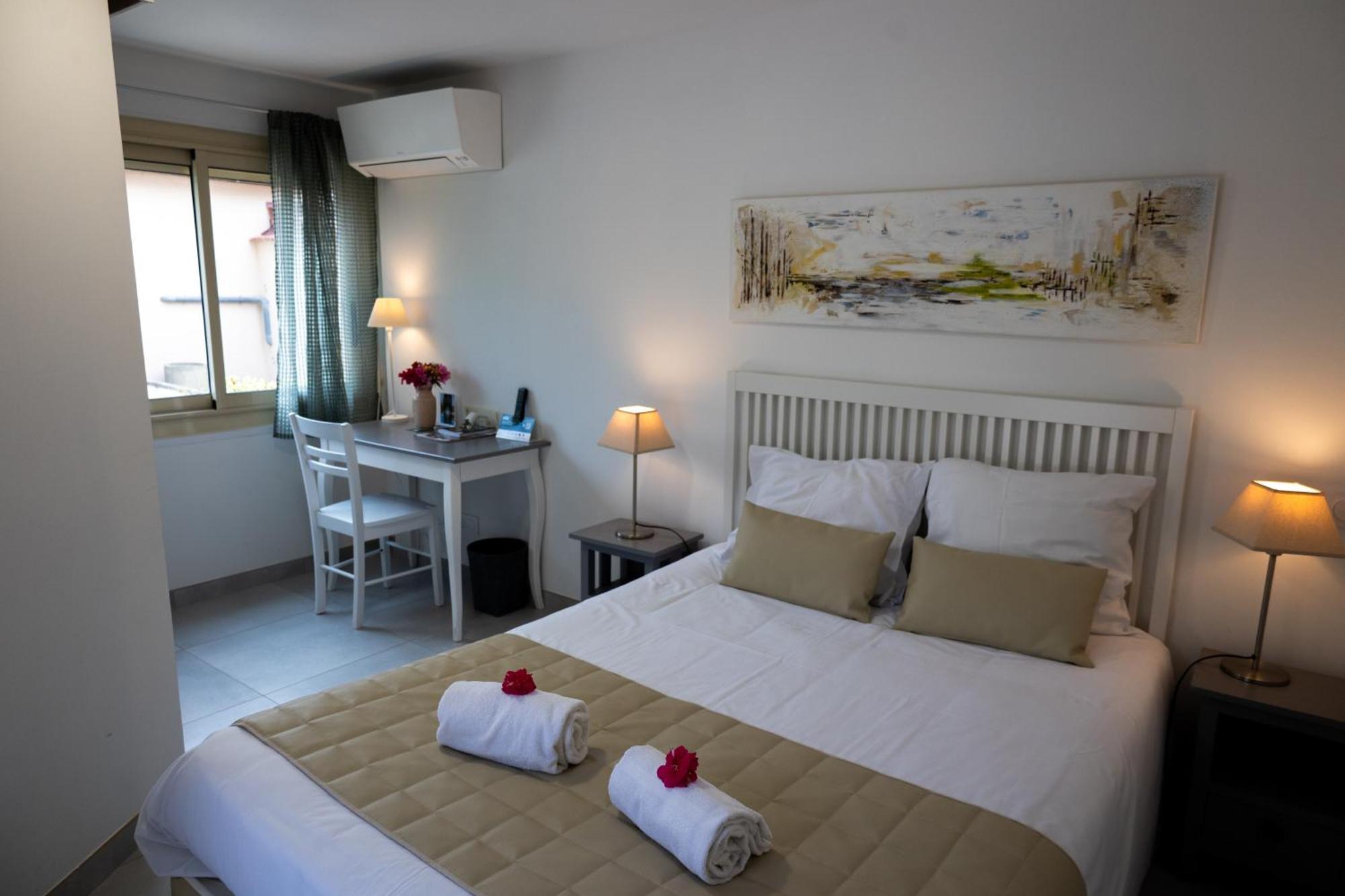 Logis Des Cretes De Pignols Hotell Moissac Eksteriør bilde