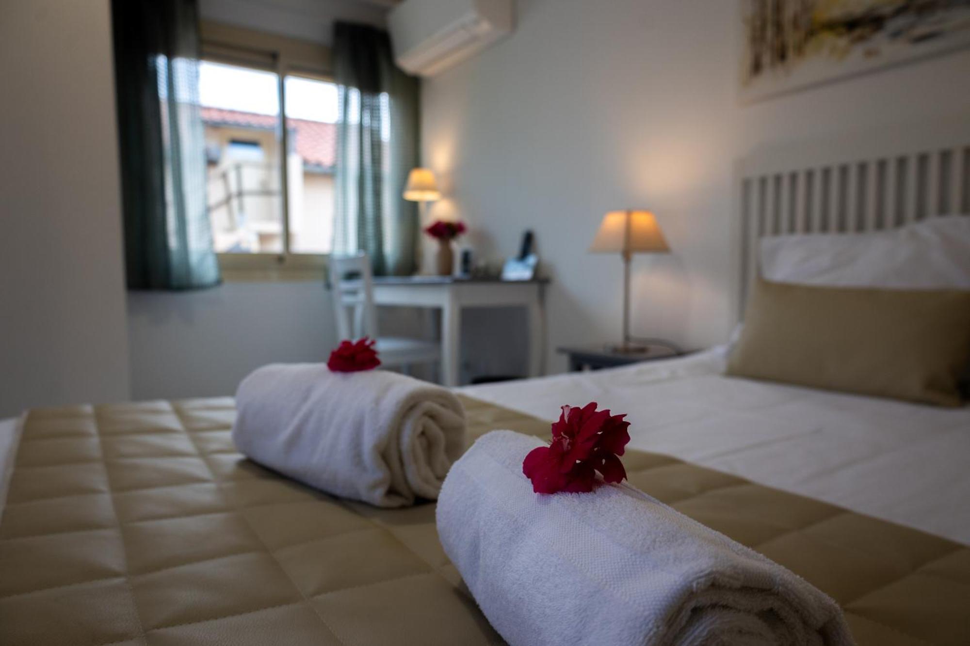 Logis Des Cretes De Pignols Hotell Moissac Eksteriør bilde